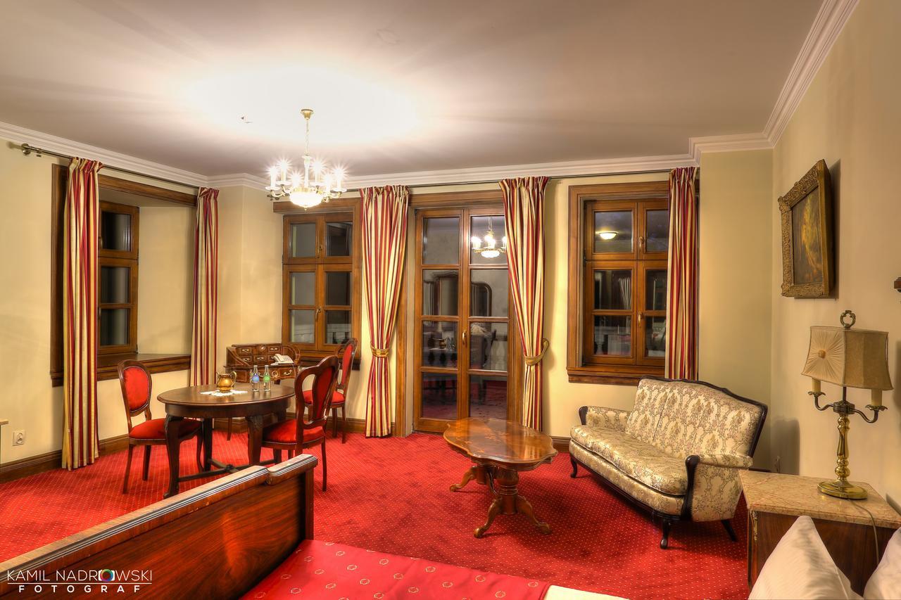 Dwor Slupia Otel Zarzecze  Oda fotoğraf