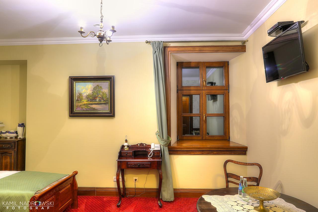 Dwor Slupia Otel Zarzecze  Dış mekan fotoğraf